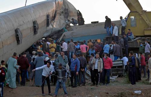 La autoridad ferroviaria señaló como posible causa del accidente la activación de los frenos de emergencia en uno de los trenes.
