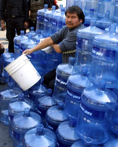 México es el mayor consumidor de agua embotellada en el mundo.