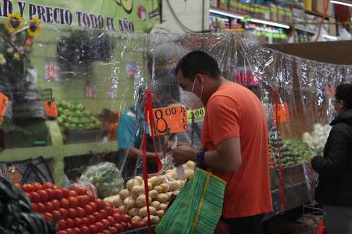 Más personas no tienen ingreso suficiente para una canasta básica