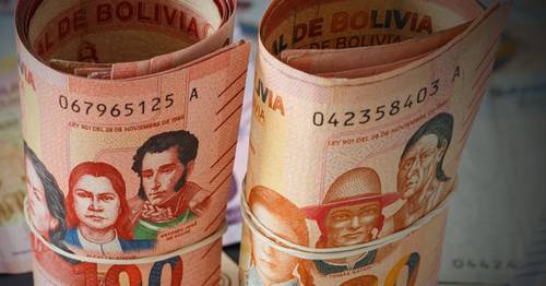 El presidente de Bolivia, Luis Arce, aseguró que la reactivación económica y productiva del país “está en marcha”, resultado de las políticas públicas que se han ejecutado durante su gestión. El mandatario destacó un incremento en la recaudación del impuesto al valor agregado: Al primer trimestre de este año nuestras recaudaciones tributarias sumaron 5 mil 829.5 millones de bolivianos (unos 845 millones de dólares), lo que representa un cumplimiento de 103.6 por ciento de la meta prevista para ese periodo”, escribió en su cuenta de Twitter. Arce asumió el gobierno el 8 de noviembre de 2020 en medio de una crisis sanitaria, económica y política.