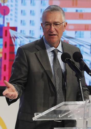  Ricardo Salinas Pliego, dueño de Grupo Elektra, incrementó su fortuna pese a la pandemia y es el tercer empresario más acaudalado de México, de acuerdo con Forbes. Foto Carlos Ramos Mamahua