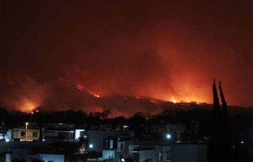 El martes se inició un incendio en el área del bosque La Primavera conocida como Los Volcanes, al poniente de Guadalajara. A principios de mes otra conflagración en la misma zona afectó 4 mil 926 hectáreas.