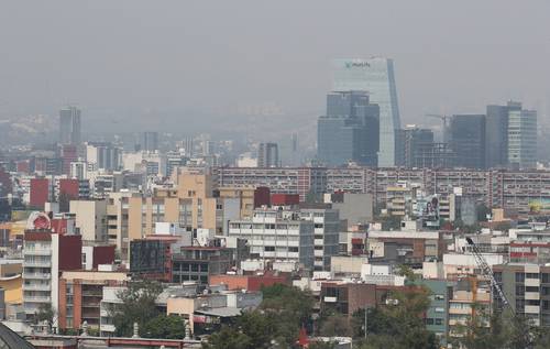 Por la tarde refrescó un poco y se esperaba algo de lluvia, pero las nubes se siguieron de largo.