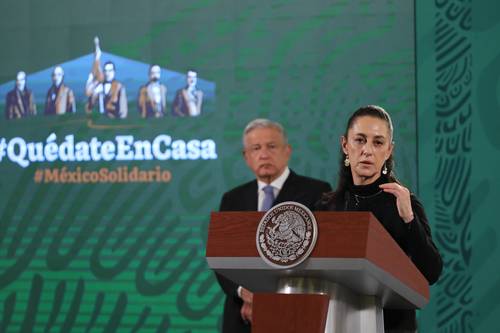La jefa de Gobierno, Claudia Sheinbaum, acudió a la conferencia del presidente Andrés Manuel López Obrador para informar sobre el accidente en la línea 12 del Metro.