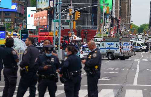  Vigilancia en la zona de Times Square en Nueva York. Foto Afp