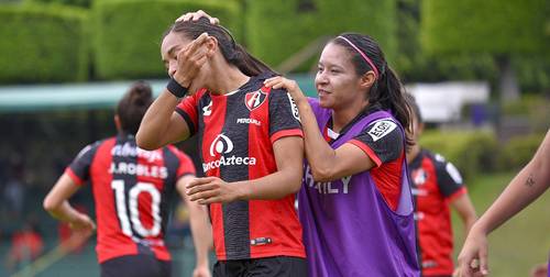 Las rojinegras pasaron a la siguiente ronda tras vencer 3-1 al Pachuca con doblete de Alison González y otro tanto de Zellyka Arce.