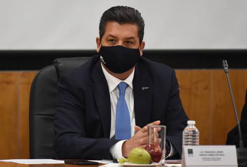 El Congreso local debe nombrar al gobernador interino para evitar la desaparición de poderes y que la Comisión Permanente designe al sustituto de Francisco García Cabeza de Vaca (en la imagen), señalaron senadores morenistas.