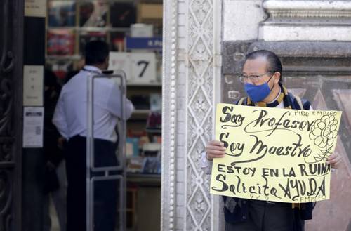 Los trabajos están siendo peor pagados, de ahí el aumento de la pobreza laboral, dice académico.