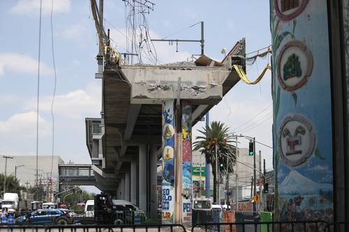 La zona cero, sobre la avenida Tláhuac, ya no se ve con curiosos tras ser reabierta.
