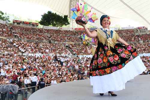  Considerada la máxima fiesta oaxaqueña, la Guelaguetza se vuelve a detener por razones sanitarias. Foto Jorge A. Pérez Alfonso