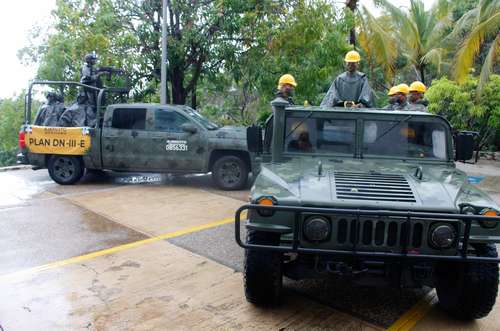 Personal del Ejército Mexi-cano activó el plan DN3E tras la llegada de la tormenta Dolores.Los efectivos recorrieron 25 municipios de Guerrero.