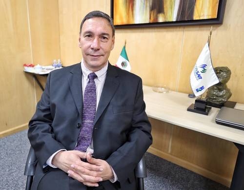 Abraham Vela Dib, presidente de la Comisión Nacional del Sistema de Ahorro para el Retiro, aceptó que aún existen retos, sobre todo con el perfeccionamiento del SAR. La imagen es de febrero de 2020.