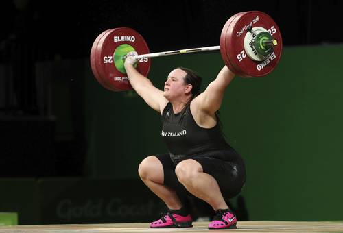 La pesista neozelandesa Laurel Hubbard será la primera mujer trans en competir en Juegos Olímpicos. La clasificación fue celebrada por sectores progresistas, pero también generó reacciones adversas.