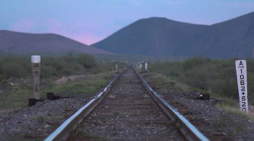 Fotograma de la cinta A morir a los desiertos.