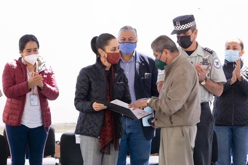 La jefa de Gobierno, Claudia Sheinbaum, encabezó la entrega del predio donado a la Guardia Nacional por el ejido El Guarda o Parres, en la alcaldía Tlalpan.