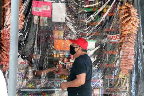Las ventas de pequeñas tiendas han caído entre 250 y 300 pesos diarios, reporta la Anpec.