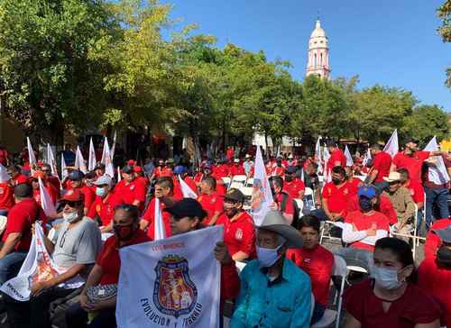 Según los mineros de Cosalá (en la imagen en mayo pasado) las diligencias para reiniciar actividades tras 18 meses en huelga requerirán al menos de un mes.