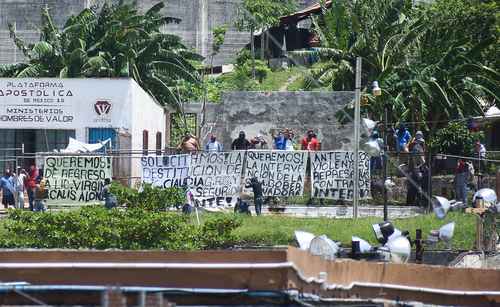 Internos del penal de San Francisco Kobén, en Campeche, demandaron también la destitución de la directora Claudia Góngora Rosado.