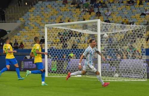  Ángel Di María, autor del único gol. Foto Afp