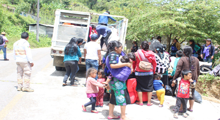 
<br>Volvieron a Chenalhó la mayoría de los desplazados, indican autoridades