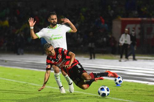 Esquivel, de Juárez, y Rodríguez, de Tijuana, en duelo trabado.