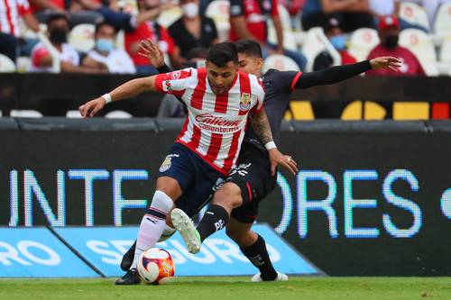 El Guadalajara ya podrá contar con Alexis Vega, quien se recuperó de una lesión que sufrió durante un duelo eliminatorio del Tricolor.