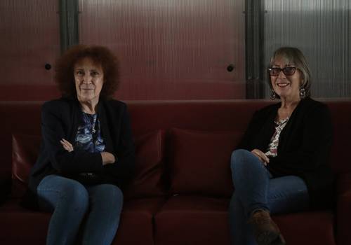 Las investigadoras Julia Tagüeña, de la UNAM, y Gabriela Dutrénit, de la UAM, durante la entrevista con La Jornada indicaron que la insistencia de la FGR de judicializar el expediente las llena de preocupación y temor.