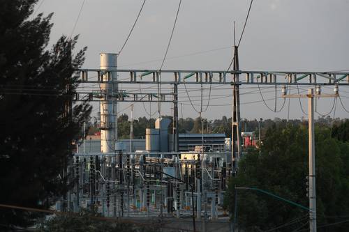 Subestación eléctrica en La Noria, Xochimilco. La pérdida económica por la energía no despachada representa 45 por ciento de la capacidad de la CFE y equivale a 215.4 mil millones de pesos por año, señala la iniciativa presentada al Congreso por el Ejecutivo.