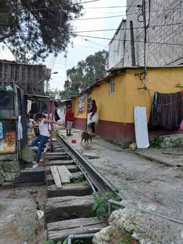 De origen humilde, la mayoría fincó como pudo un cuarto, mientras otros levantaron más.