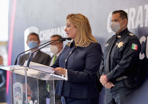 La gobernadora de Chihuahua, María Eugenia Campos Galván, consideró muy grave el caso de los llamados expedientes x.