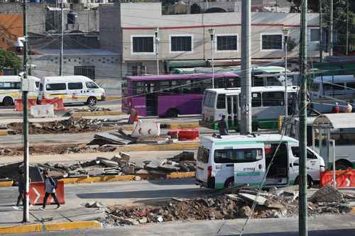 Aspecto del lado norte del Cetram Pantitlán, donde se comenzaron a retirar los negocios tras detectar grietas en el sótano que era utilizado como corralón.