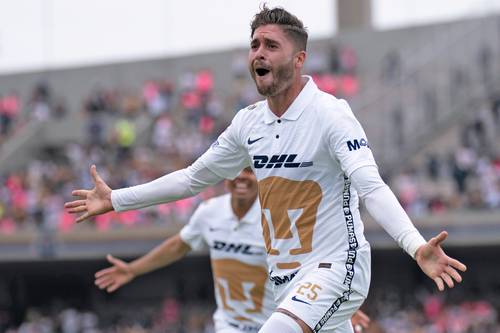 Arturo Ortiz puso el primer tanto para los felinos en el estadio Olímpico Universitario.