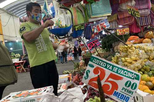 La alta demanda es uno de los factores que propiciaron ajustes en los precios al consumidor de frutas, explicó GCMA.