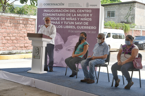 Inés en la inauguración del centro comunitario que brindará atención y acompañamiento a las mujeres Me ́phaa. Ayutla de los Libres.  Tlachinollan