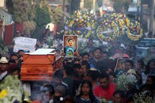 Procesión y protesta por el asesinato de Samir.  Miguel Tovar-Desinformémonos