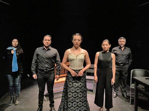 La propuesta teatral de Gilberto Guerrero retoma Casa de muñecas, de Ibsen, y Lo que pasó a Nora cuando dejó a su marido, de Jelinek.