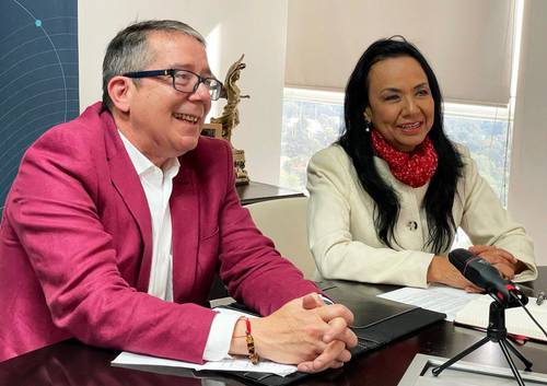 Jenaro Villamil, presidente del Sistema Público de Radiodifusión del Estado Mexicano, y Leticia Salas, directora de Canal 14.
