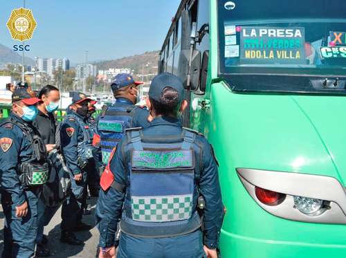 Ayer se reforzó el operativo Pasajero Seguro en zonas que colindan con el estado de México con mayor incidencia del delito de robo en transporte público. El dipositivo policiaco concluirá en enero del año próximo.