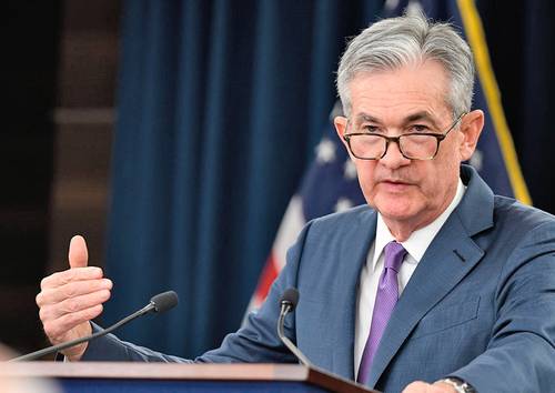 Jerome Powell, quien preside la Fed, anunció un plan que sugiere aumentos en la tasa de interés de referencia en 2022 y 2023.