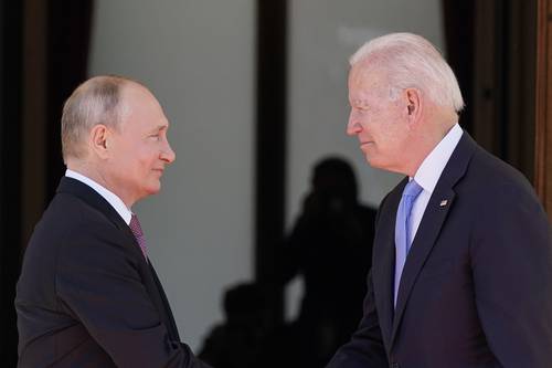 Los presidentes de Rusia, Vladimir Putin, y de Estados Unidos, Joe Biden, pretenden conseguir una salida diplomática a la grave crisis en Ucrania.