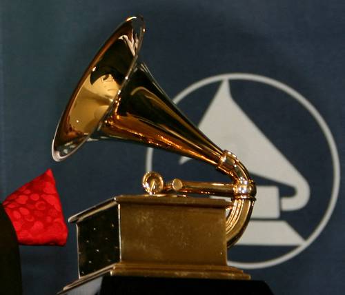 La organización de los premios Grammy pospuso la gala programada para el 31 de enero debido a la “incertidumbre en torno a la variante ómicron”.