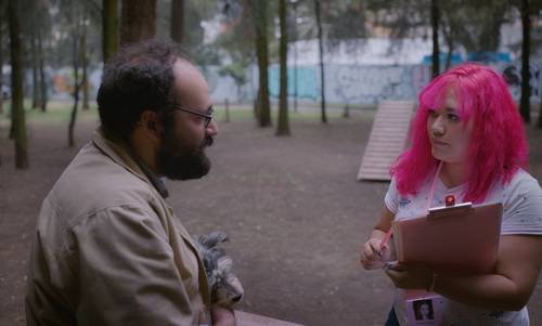 El comediante, codirigida por el músico Rodrigo Guardiola y el mismo Gabriel Nuncio (izquierda), llega a Netflix luego de su estreno en el Festival Internacional de Cine de Guadalajara, donde ganó los premios a mejor película y mejor fotografía.