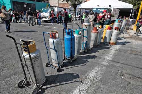 La Sener expuso que “el precio del gas licuado de petróleo habría alcanzado 29.3 pesos por kilogramo en noviembre de 2021 en la Ciudad de México, de no haberse frenado el incremento injustificado”.