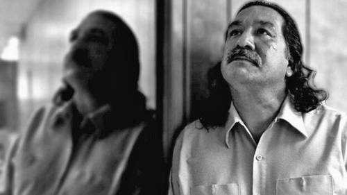 Leonard Peltier, líder indígena y preso político estadunidense.