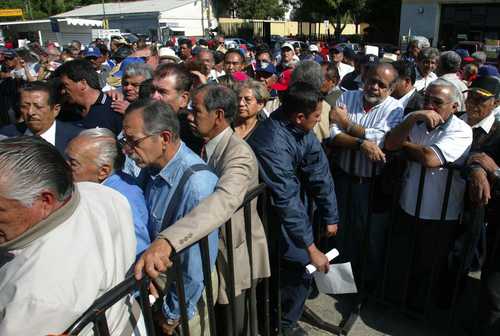 El año pasado, alrededor de 16 por ciento de los recursos públicos fueron destinados al pago de pensiones y jubilaciones, señala especialista.