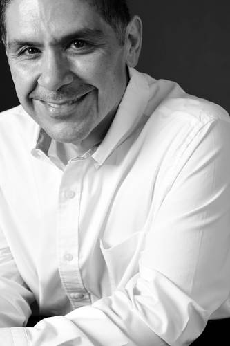 Para José Garza el periodismo “se hace en oposición a quienes ostentan la autoridad a toda costa”.