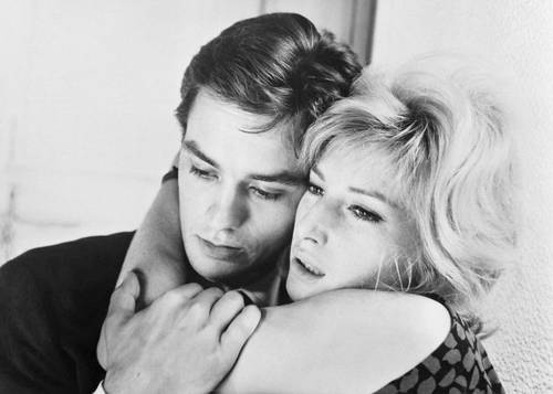  Monica Vitti aparece con Alain Delon en un fotograma de El eclipse. Foto Afp