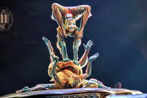 Mad Apple, el nuevo espectáculo del Cirque du Soleil, cuenta con música en vivo para acompañar a sus famosos acróbatas.