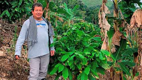 El colombiano Teófilo Manuel Acuña, quien luchaba por recuperar tierras arrebatadas por paramilitares, fue asesinado en Bolívar.