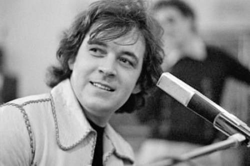 Gary Brooker, vocalista de la banda británica Procol Harum, falleció el pasado 22 de febrero a los 76 años.